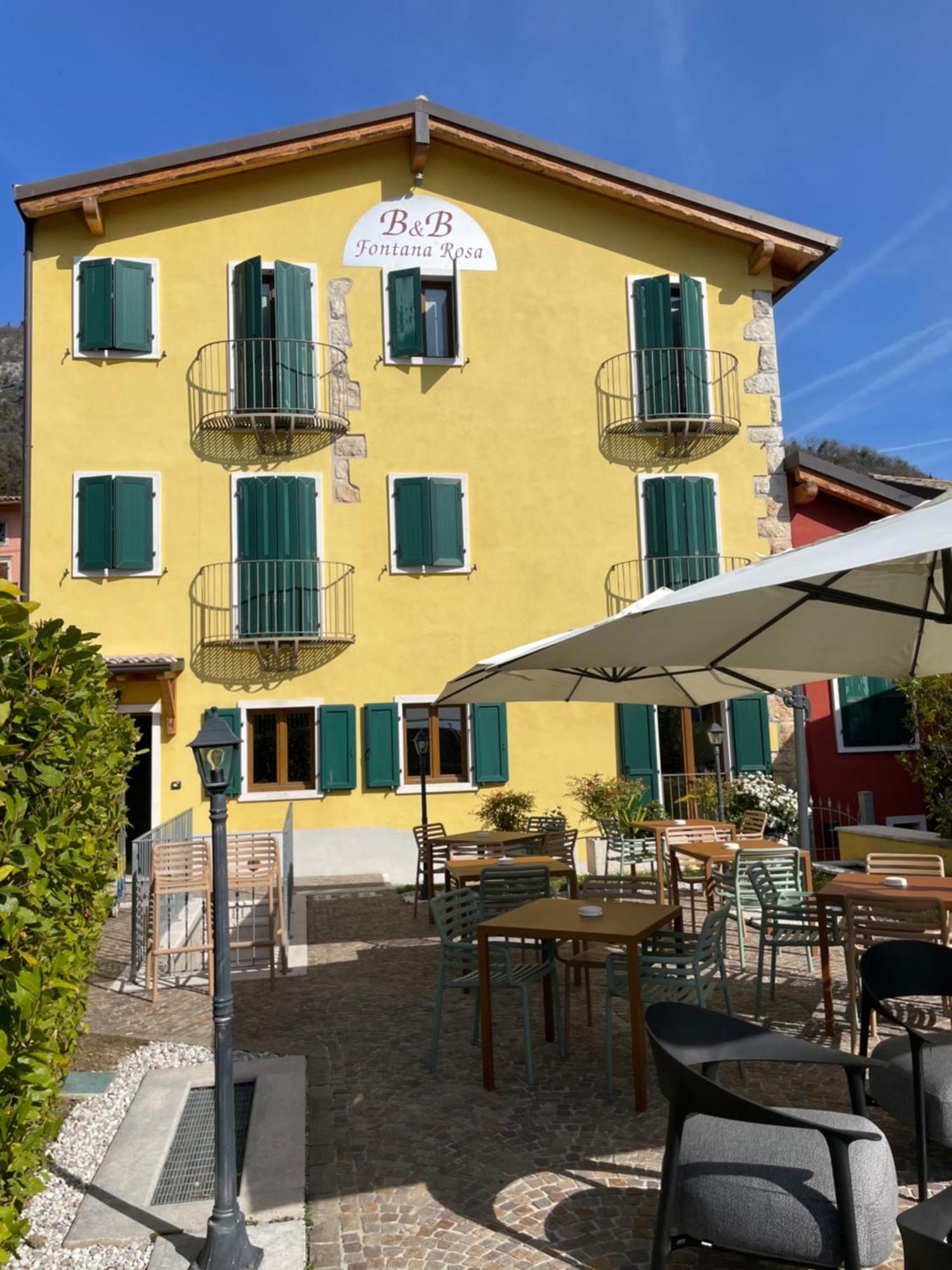 Relais Fontana Rosa B&B Wellness Caprino Veronese Exterior photo