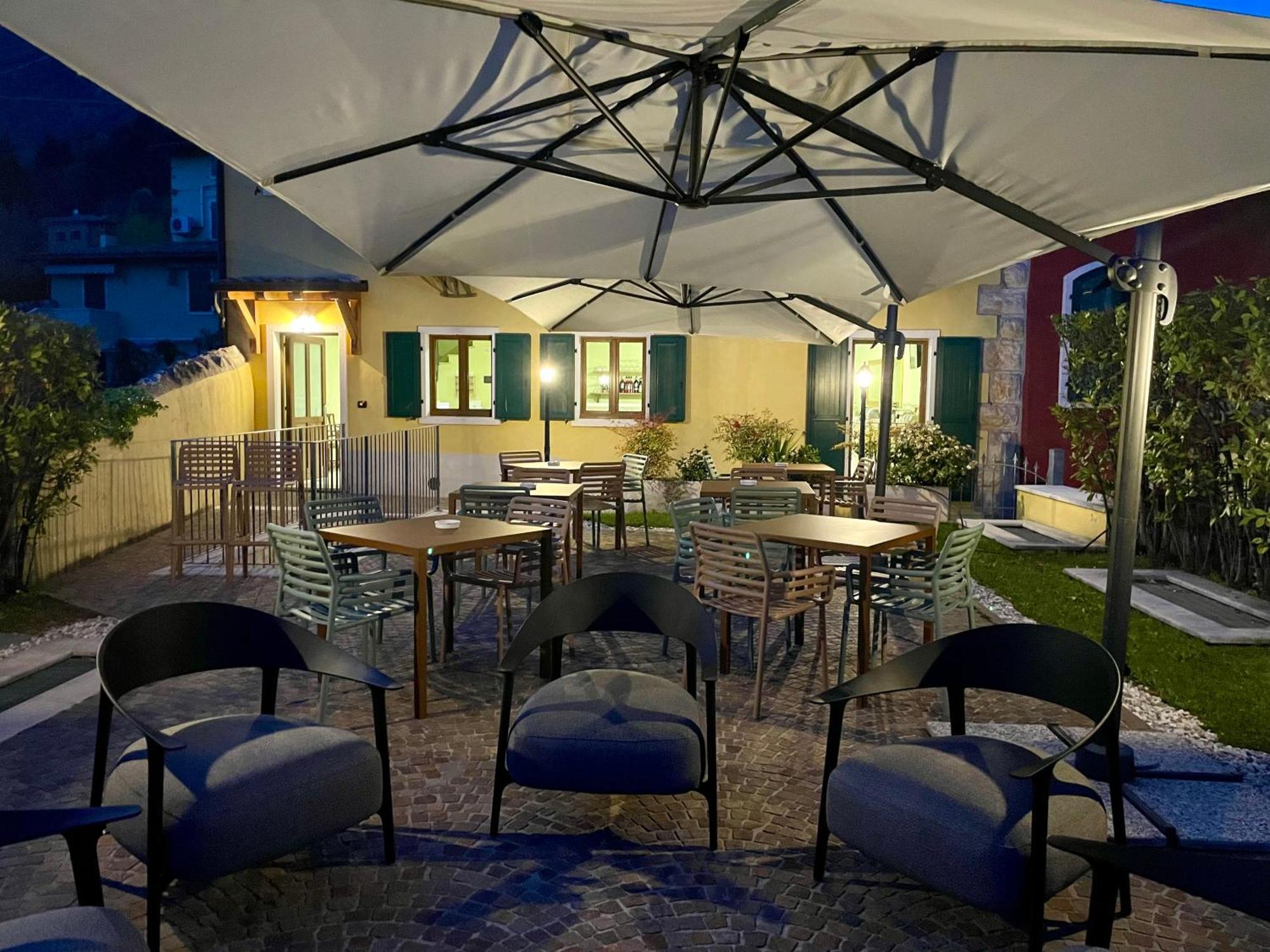 Relais Fontana Rosa B&B Wellness Caprino Veronese Exterior photo